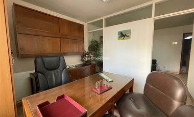 Oficina en Arriendo en Huerfanos | Agustinas | Oficina amoblada | Dos Privados | 54 Mts 2