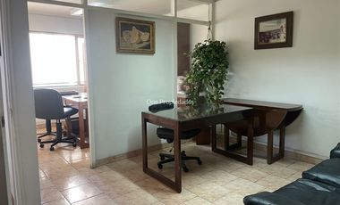 Oficina en Arriendo en Huerfanos | Agustinas | Oficina amoblada | Dos Privados | 54 Mts 2