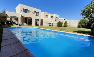 CASA SANTA ELENA CERCANO A COLEGIOS#PUMAHUE#TREWHELAS#PUCALAN