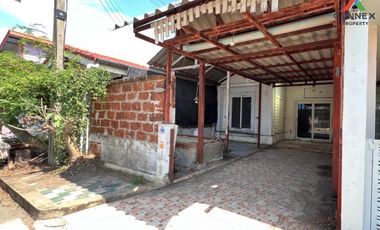 FOR SELL Townhouse/Townhome  Supalak Village Lamlukka – Klong 7 ARL-Ramkhamhaeng CX-121127