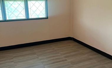 FOR SELL Townhouse/Townhome  Rungruang House 1 BTS-Kheha CX-120610