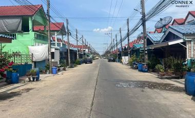FOR SELL Townhouse/Townhome  Rungruang House 1 BTS-Kheha CX-120610