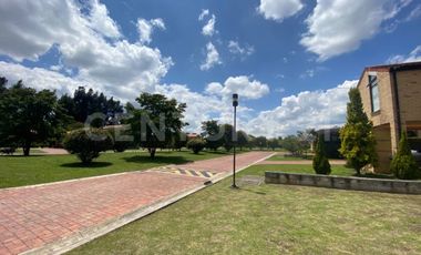 CASA EN VENTA  CHUNUGUA CAJICA