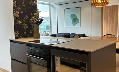 VENTA Departamento 2 dormitorios piso 16 en edificio exclusivo AH