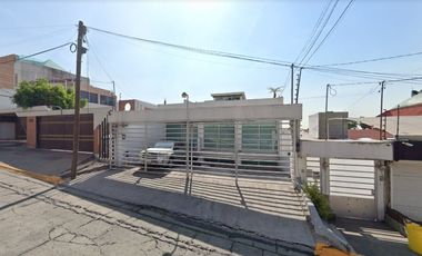 Casa en Remate en San Andrés Atenco, F-441