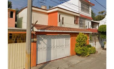 Casa en Remate en Bosques Del Valle, F-454