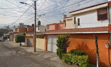 Casa en Remate en Bosques Del Valle, F-454