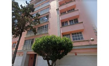 Depto en Remate en Paseos de Taxqueña, F-1513