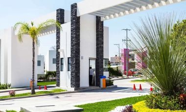 Casa en Remate en Lomas De Cocoyoc, F-563