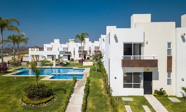 Casa en Remate en Lomas De Cocoyoc, F-563