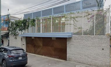 Casa en Remate en Jardín Balbuena, F-896