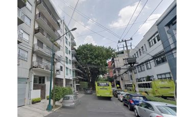 Depto en Remate en Granada, F-1159