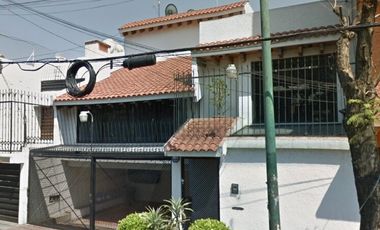 Casa en Remate en Jardín Balbuena, F-1195