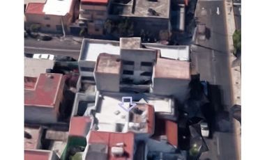 Casa en Remate en Jardín Balbuena, F-1195