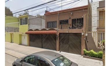 Casa en Remate en Jardín Balbuena, F-1373