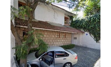 Casa en Remate en San Jeronimo Lidice, F-1412