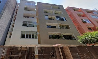 Depto en Remate en Paseos de Taxqueña, F-1482