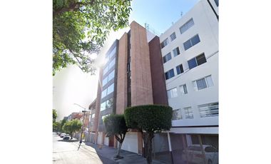 Depto en Remate en Paseos de Taxqueña, F-1525