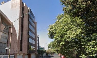 Depto en Remate en Paseos de Taxqueña, F-1525