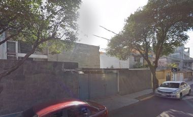 Casa en Remate en Jardín Balbuena, F-1791