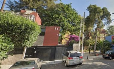 Casa en Remate en Jardín Balbuena, F-1797