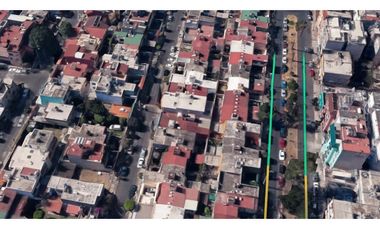 Casa en Remate en Lomas Estrella, F-1871