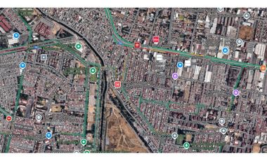 Casa en Remate en Lomas Estrella, F-1871