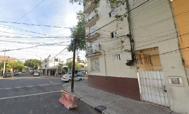 Depto en Remate en 10 De Mayo, F-1872