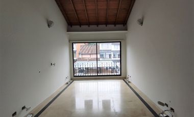 CASA EN ARRIENDO UBICADA EN ENVIGADO SECTOR LA PAZ