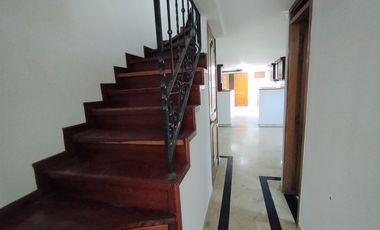 CASA EN ARRIENDO UBICADA EN ENVIGADO SECTOR LA PAZ
