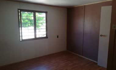 VENDO PROPIEDAD CON 2 CASAS, CERRO NAVIA