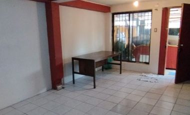 VENDO PROPIEDAD CON 2 CASAS, CERRO NAVIA