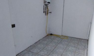 VENDO PROPIEDAD CON 2 CASAS, CERRO NAVIA