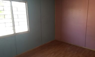 VENDO PROPIEDAD CON 2 CASAS, CERRO NAVIA