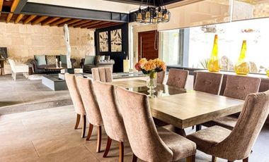 RENTA CASA EN AVANDARO VALLE DE BRAVO -  LA CASA DE LAS ESCULTURAS