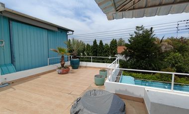 Pool Villa with Mountain View & Spacious Rooftop Terrace