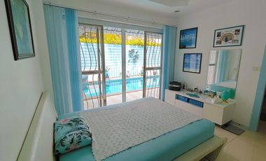 Pool Villa with Mountain View & Spacious Rooftop Terrace