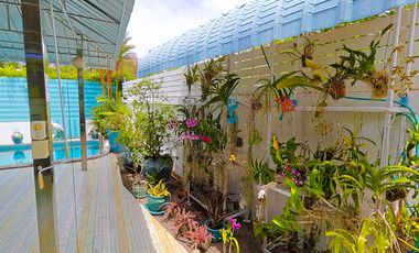 Pool Villa with Mountain View & Spacious Rooftop Terrace