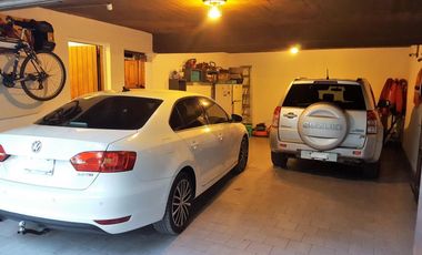Casa en venta - 3 Dormitorios 2 Baños - Villa Gesell