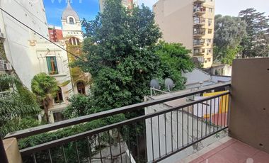 Monoambiente - con balcón - Las Cañitas - ALQUILER