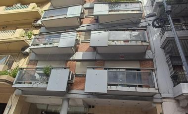 Monoambiente - con balcón - Las Cañitas - ALQUILER