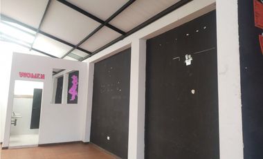 ARRIENDO LOCAL MADRID CUNDINAMARCA 130 M2 VIA PRINCIPAL