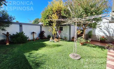 Casa venta 3 dormitorios moron