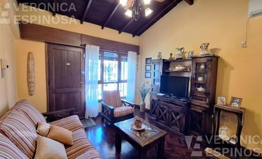 Casa venta 3 dormitorios moron