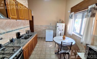 Casa venta 3 dormitorios moron