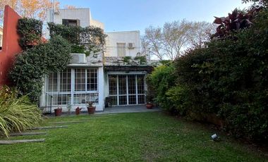 Casa en Barrio Parque
