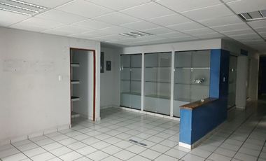Oficina en renta Col. Santa Elena