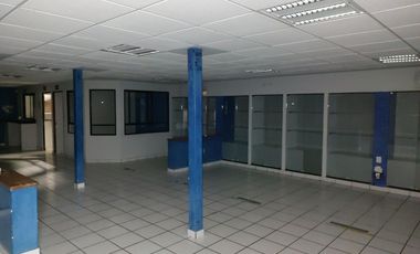 Oficina en renta Col. Santa Elena