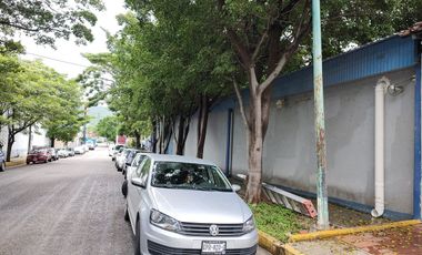 Oficina en renta Col. Santa Elena