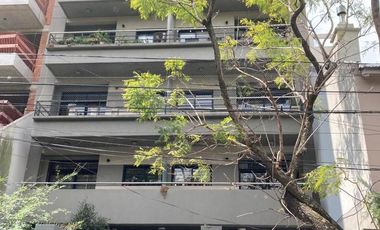 Departamento en  Venta Olivos  3 ambientes con Cochera